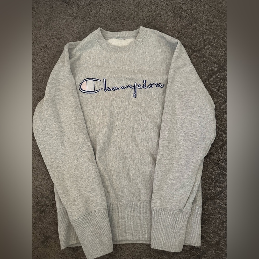 Champion crew neck sweater
